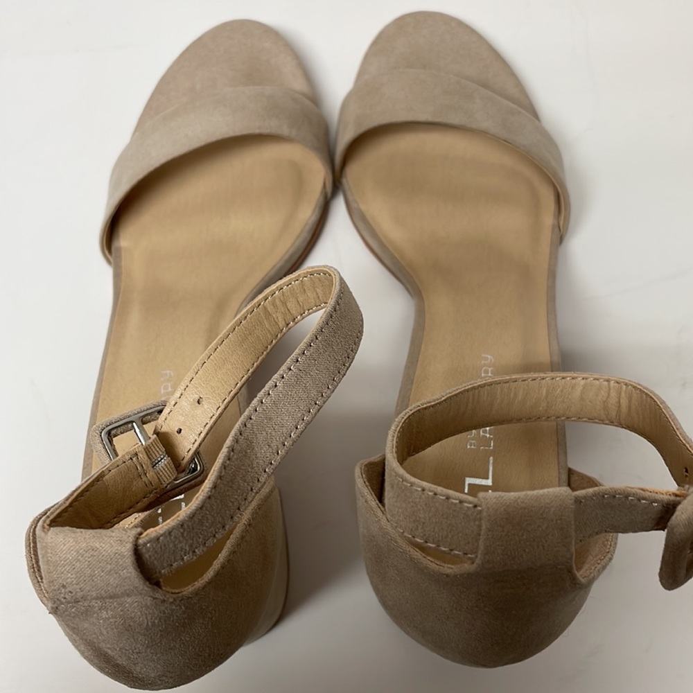 ♦️Host Pick♦️Chinese Laundry - CL Joy Nude 9.5M - Picture 7 of 15